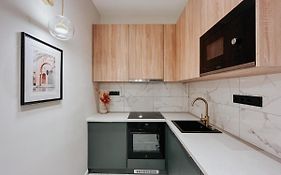 Paulay 11 Center Designer Apartment